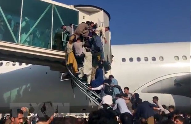 Mỹ đạt thỏa thuận với Taliban về các chuyến bay sơ tán